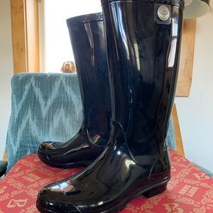 UGG rain boots NWOT